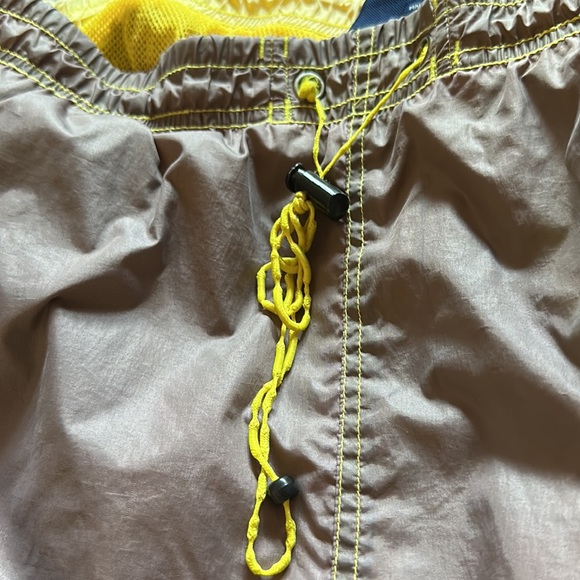 Nature Men’s Cargo Pockets Swimsuit Gray Yellow Trunks Size M - Picture 7 of 9